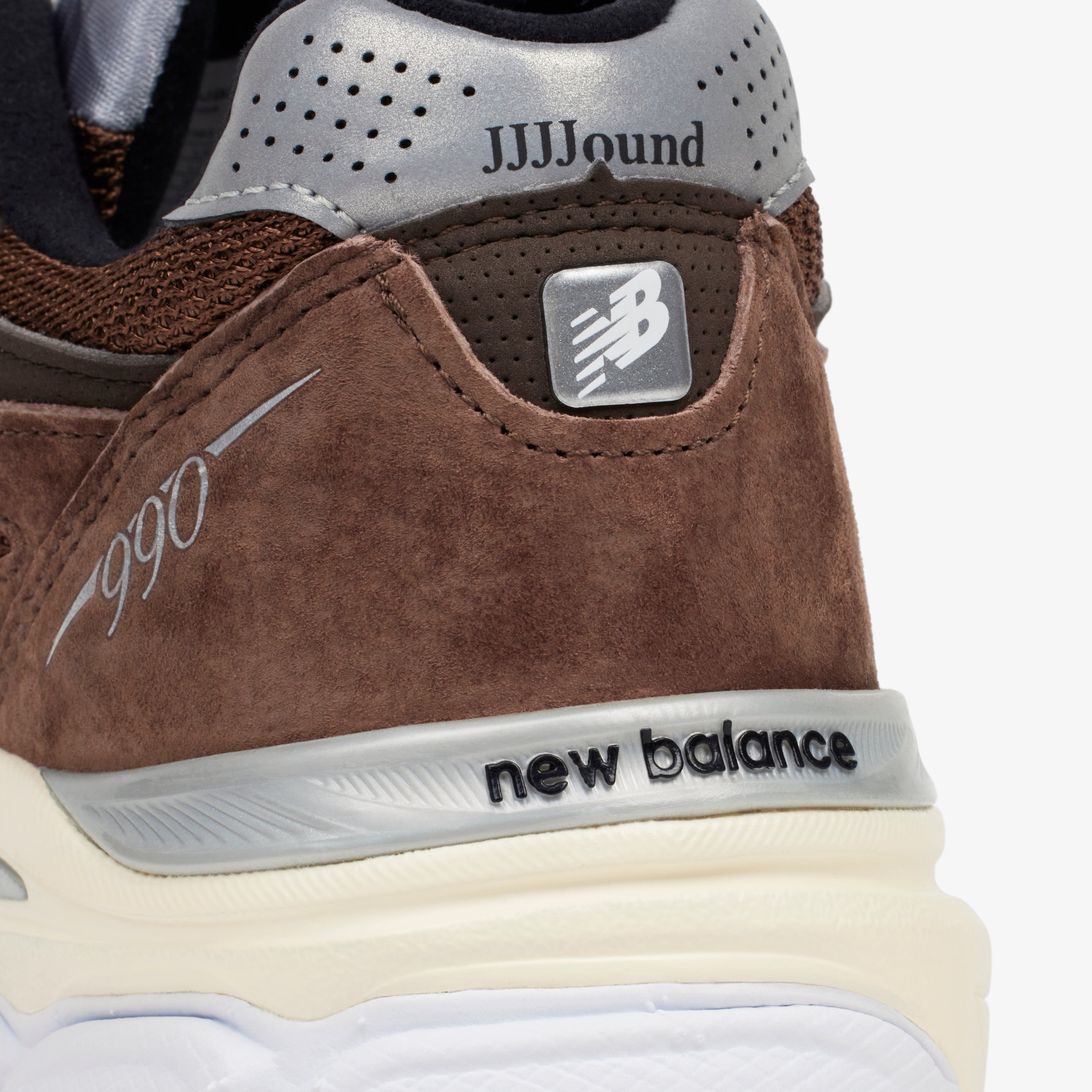 New Balance 990v3 - Brown/White